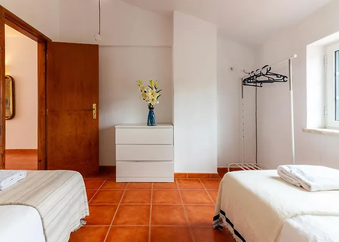 Marmeleira Villa Carregado